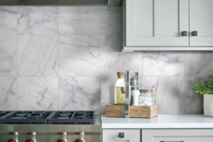 Carrara_20210209_BACKSPLASH_TILEANDSTONE_KITCHEN_WALLTILEONLY_V_SQUARE_CS14M_00150-0b70b626-1920w